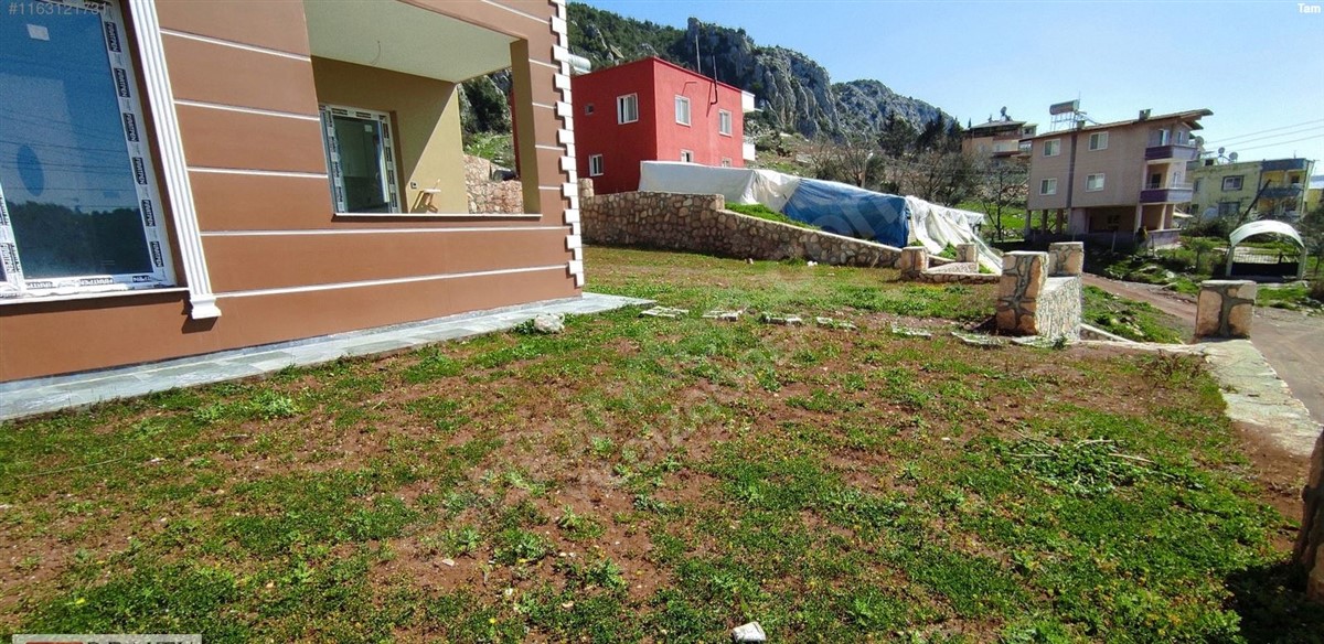 4+1 Sifir Satilik Villa