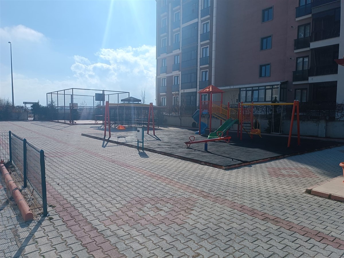 Çünür Mahallesin De 3+1 Kiralik Daire