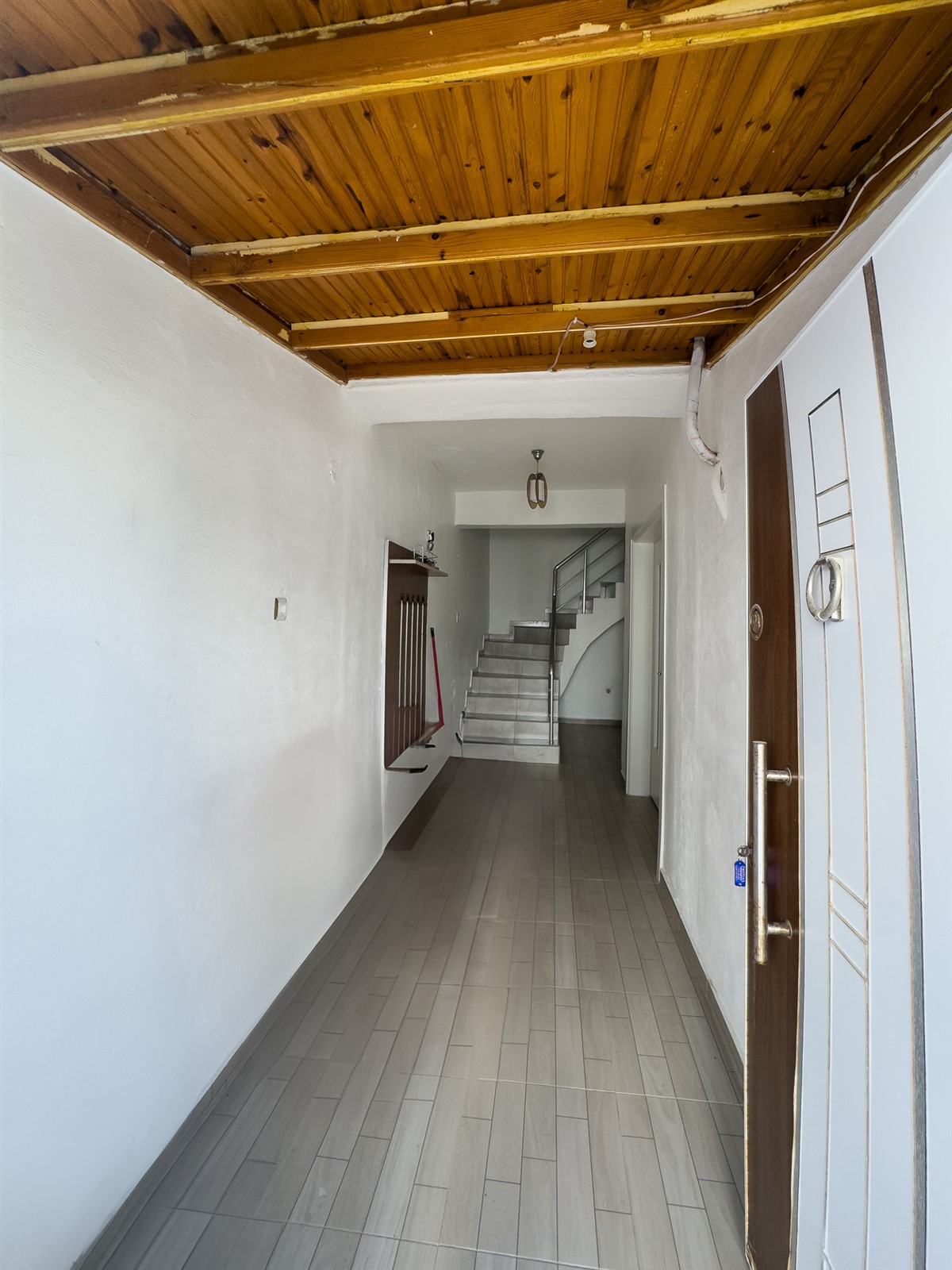 Silifke'de 3+1 Eşyali Satilik Tripleks Villa