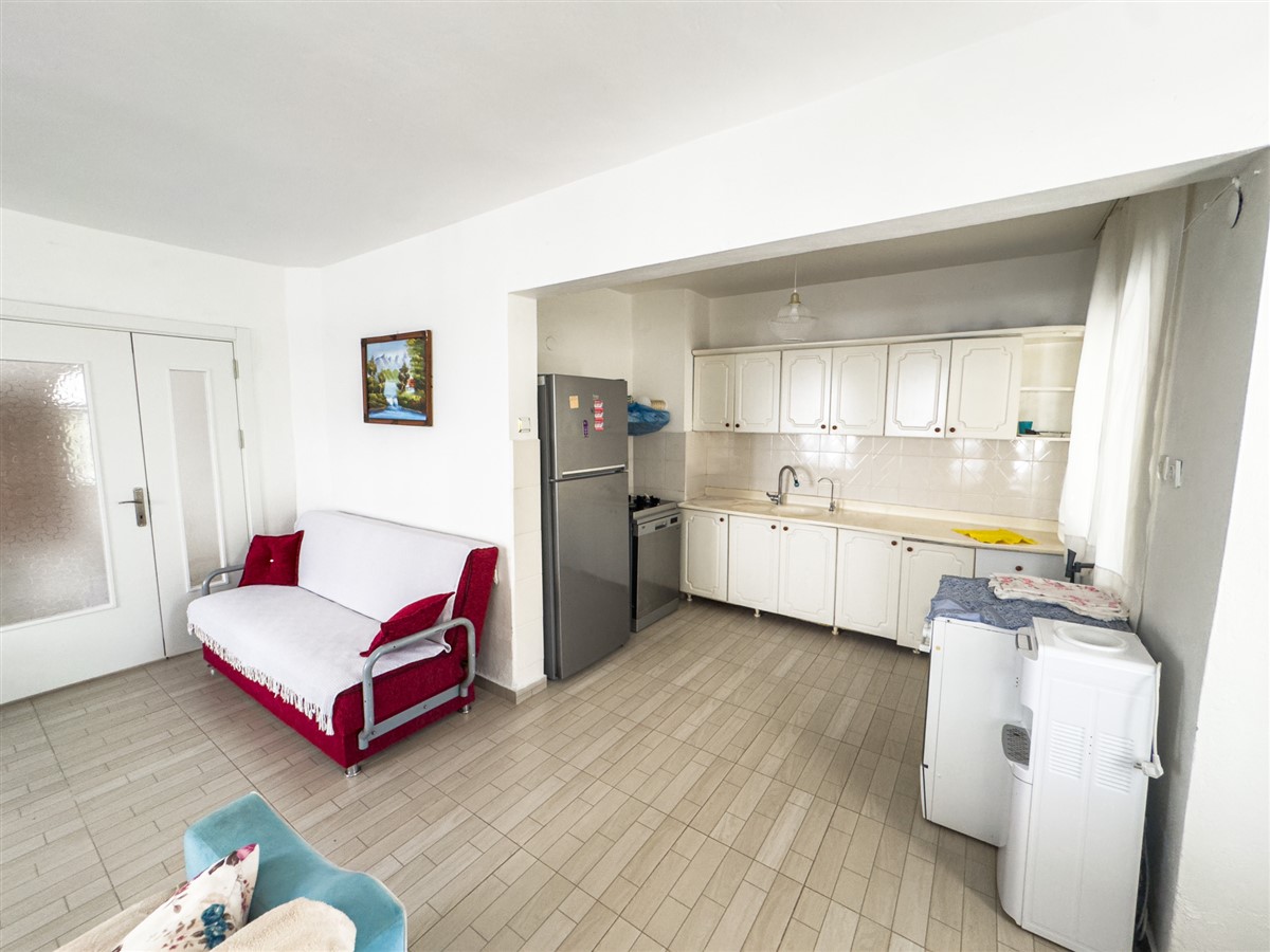 Silifke'de 3+1 Eşyali Satilik Tripleks Villa