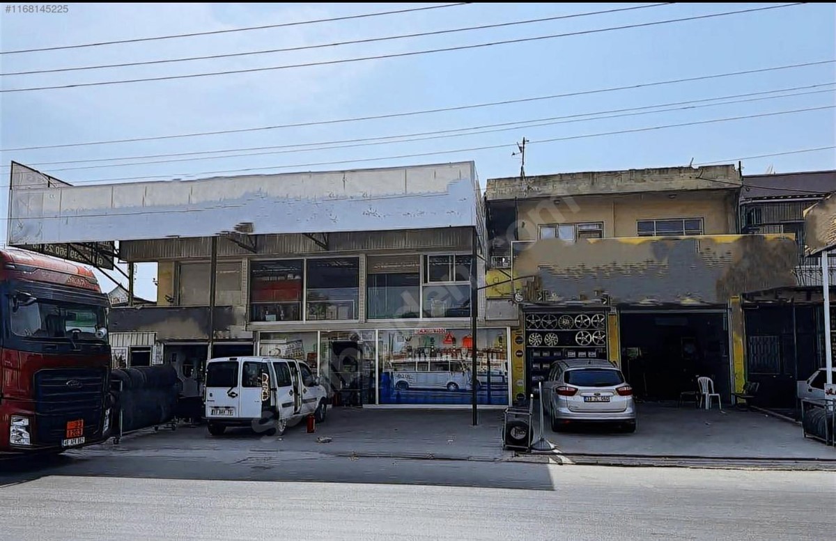 Karaduvar Mevkii Yol Üzeri Satilik 300 M2 Dükkan