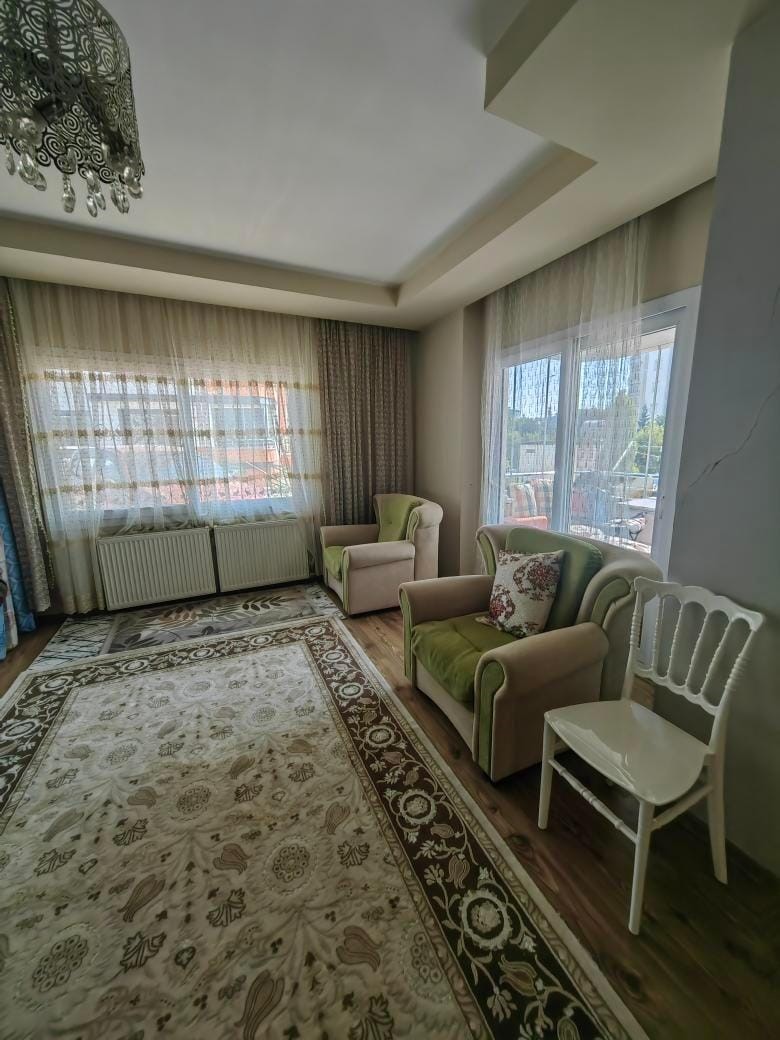 Toroslar'da 2+1 Havuzlu Satilik Daire