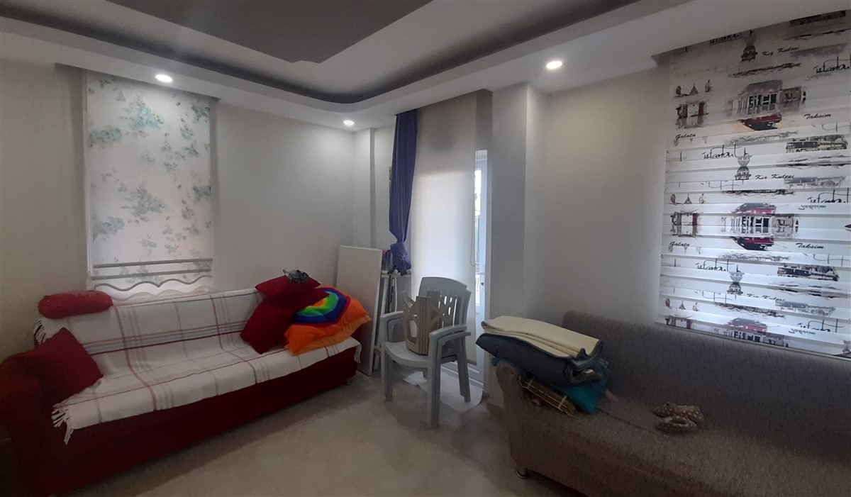 Şehir Hastanesi Köşesinde Site İçi Kiralik Eşyali Tripleks
