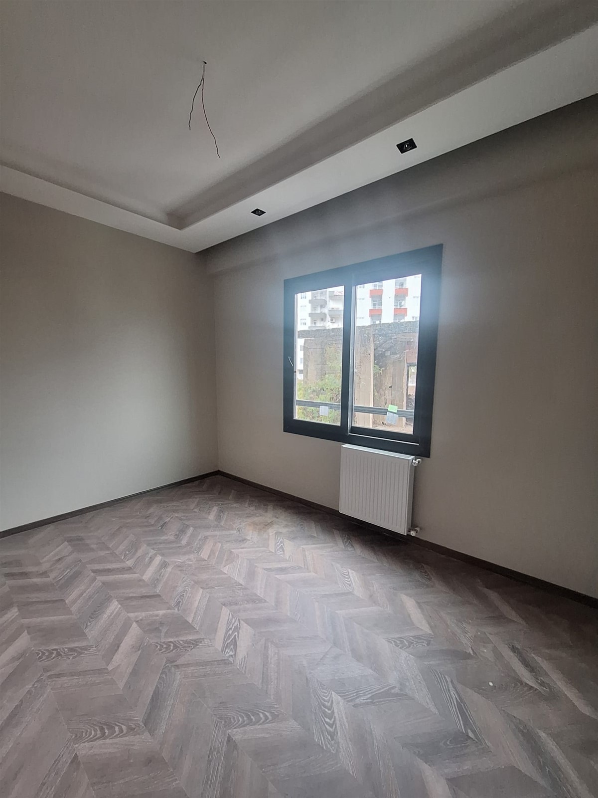 Akkent Mah.'De 3,5+1 Sifir Satilik Daire