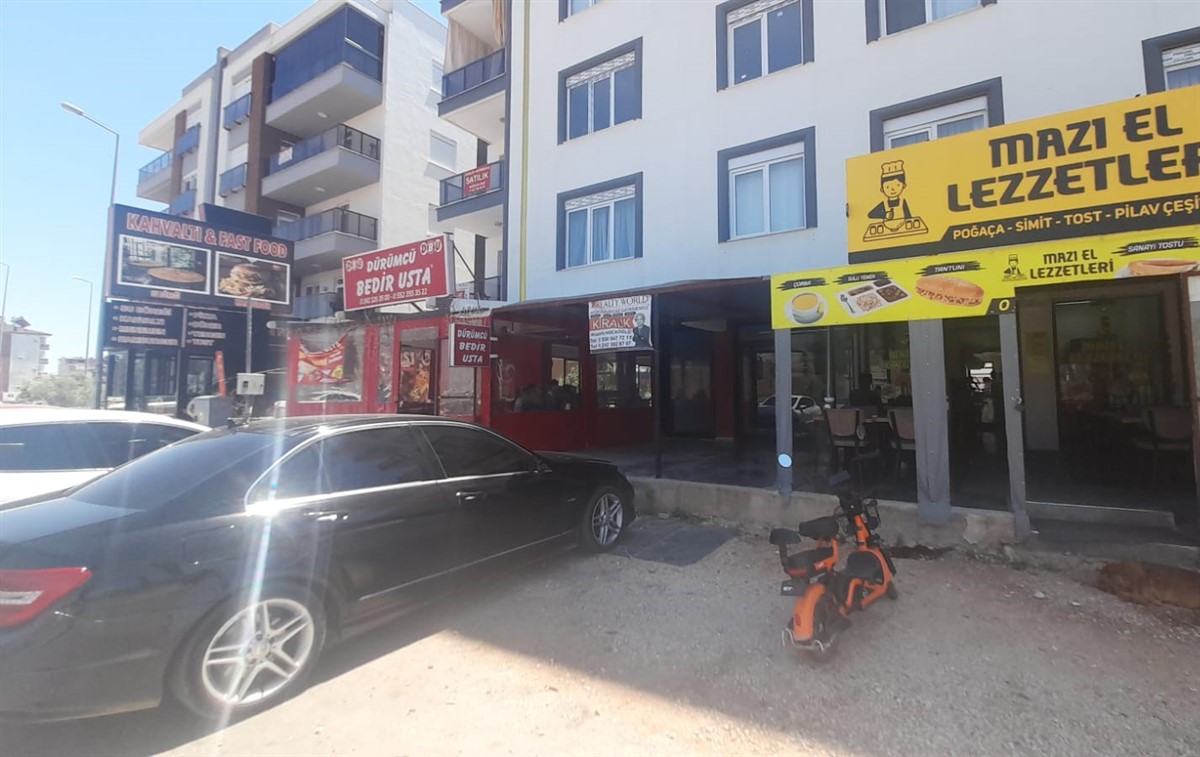Şehir Hastanesi Caddesi Üzerinde Kiralik Dükkan