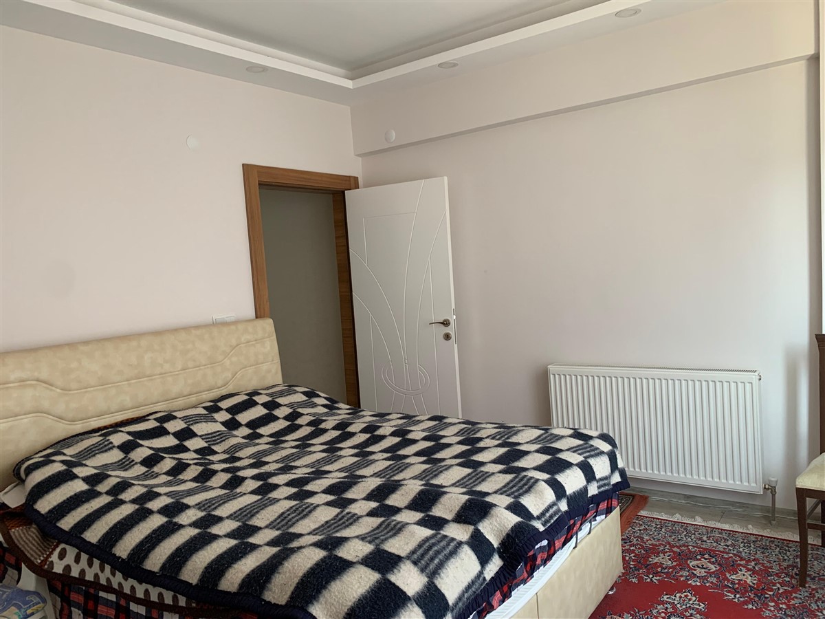 Yeni Mahalle'de Satilik 3+1 Daire